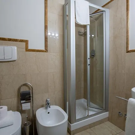Rondinelli Charme Prestige Apartamento Florença