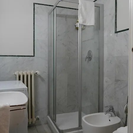 Apartamento Rondinelli Charme Prestige