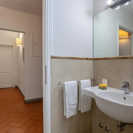 Rondinelli Charme Prestige Apartamento Florença