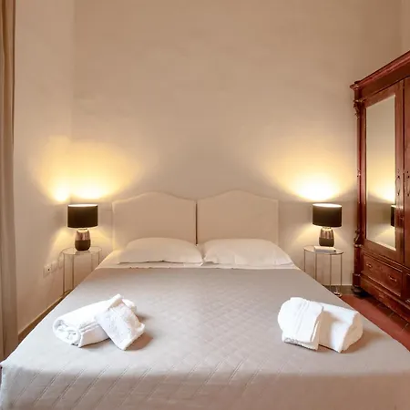 Апартаменты Rondinelli Charme Prestige *